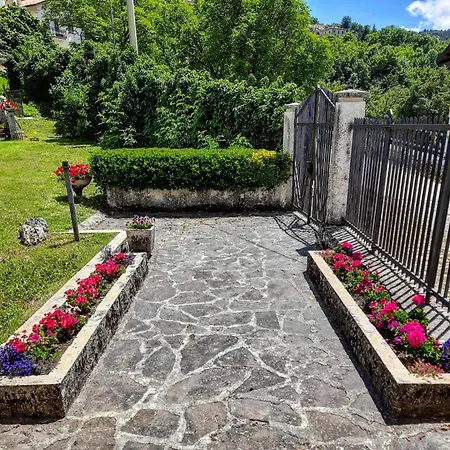 Domus Angela Holiday home